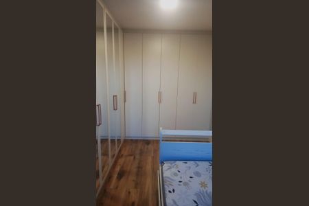 Closet da suíte de apartamento à venda com 2 quartos, 87m² em Jardim Tupanci, Barueri