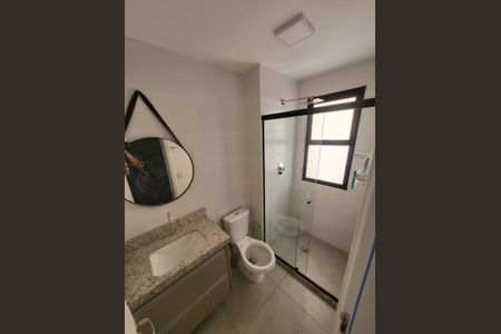 Apartamento para alugar com 68m², 2 quartos e 2 vagas Apartamento para alugar com 68m², 2 quartos e 2 vagasBanheiro