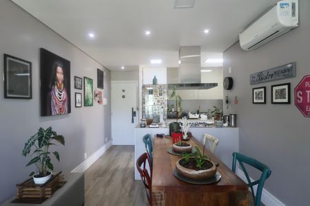 Apartamento para alugar com 58m², 2 quartos e 1 vagaSala
