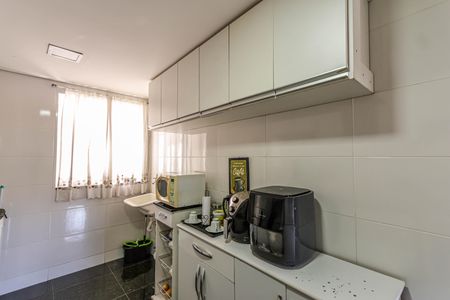 Apartamento à venda com 70m², 3 quartos e 2 vagasCozinha