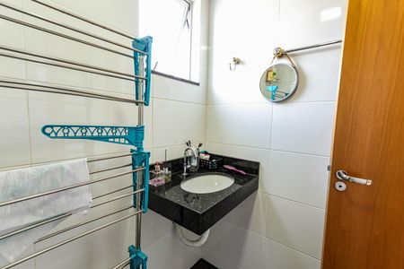 Apartamento à venda com 70m², 3 quartos e 2 vagasBanheiro da Suíte