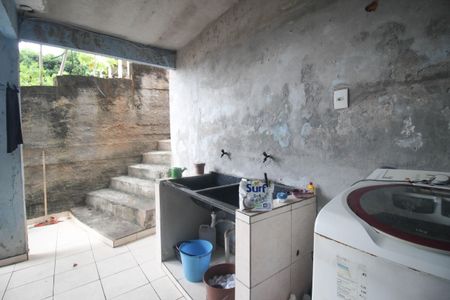 Casa para alugar com 50m², 2 quartos e 2 vagas Casa para alugar com 50m², 2 quartos e 2 vagasÁrea de Serviço