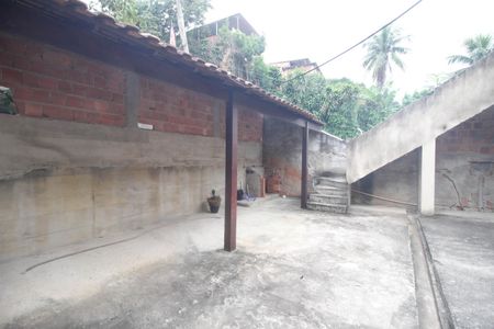 Casa para alugar com 50m², 2 quartos e 2 vagas Casa para alugar com 50m², 2 quartos e 2 vagasQuintal