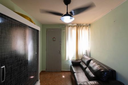 Sala de apartamento para alugar com 2 quartos, 56m² em Conjunto Habitacional Sitio Conceicao, São Paulo