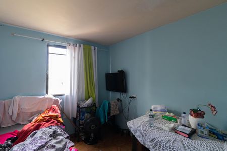 Quarto 2 de apartamento para alugar com 2 quartos, 56m² em Conjunto Habitacional Sitio Conceicao, São Paulo