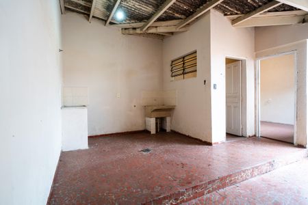Casa para alugar com 55m², 1 quarto e 1 vagaÁrea de Serviço