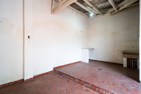 Casa para alugar com 55m², 1 quarto e 1 vagaÁrea de Serviço