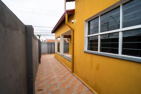 Casa para alugar com 166m², 2 quartos e 3 vagasQuintal