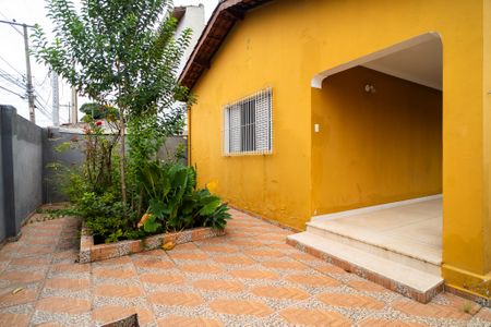 Casa para alugar com 166m², 2 quartos e 3 vagasQuintal