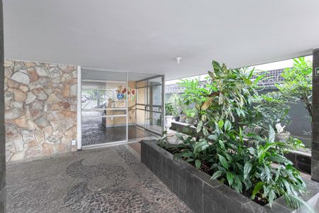 Apartamento para alugar com 146m², 3 quartos e 2 vagasEntrada