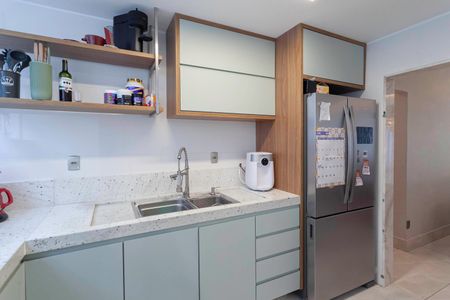 Apartamento para alugar com 146m², 3 quartos e 2 vagasCozinha