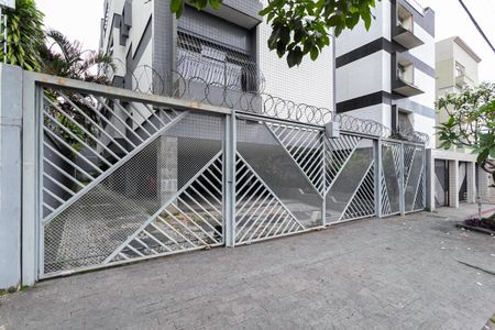 Apartamento para alugar com 146m², 3 quartos e 2 vagasFachada