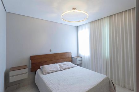 Apartamento para alugar com 146m², 3 quartos e 2 vagasSuíte 