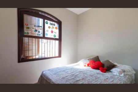 Foto 06 de casa à venda com 4 quartos, 156m² em Vila Jacuí, São Paulo