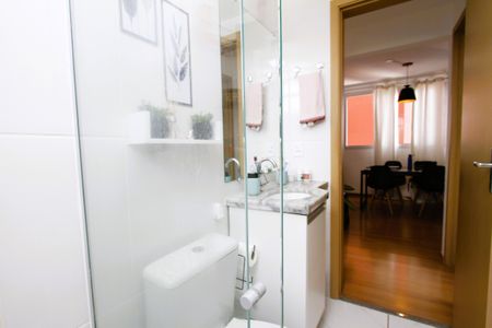 Apartamento à venda com 55m², 2 quartos e 1 vagaBanheiro Social