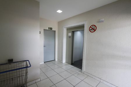 elevador de apartamento à venda com 2 quartos, 55m² em Jardim America, Belo Horizonte