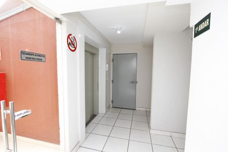 Apartamento à venda com 55m², 2 quartos e 1 vagaHall de entrada