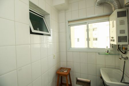 Apartamento para alugar com 77m², 3 quartos e 2 vagasÁrea de Serviço