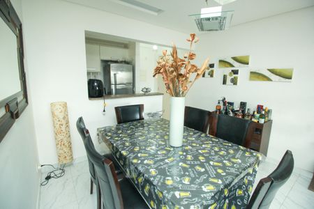 Apartamento para alugar com 77m², 3 quartos e 2 vagasSala de Jantar