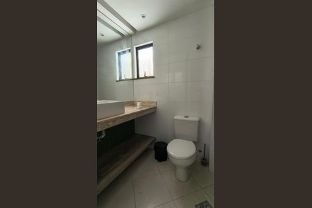 Apartamento à venda com 335m², 3 quartos e 4 vagas Apartamento à venda com 335m², 3 quartos e 4 vagasLavabo