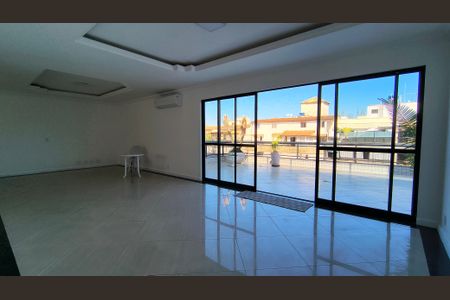 Sala de apartamento à venda com 3 quartos, 335m² em Recreio dos Bandeirantes, Rio de Janeiro