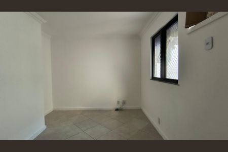 Apartamento à venda com 335m², 3 quartos e 4 vagas Apartamento à venda com 335m², 3 quartos e 4 vagasSuíte 3