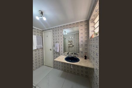Apartamento à venda com 87m², 3 quartos e 1 vaga Apartamento à venda com 87m², 3 quartos e 1 vagaBanheiro