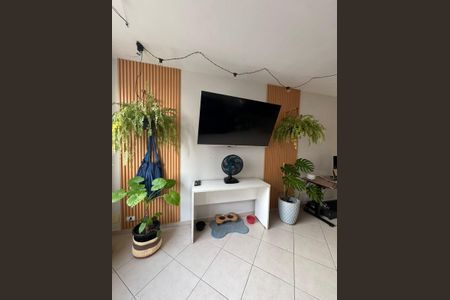 Apartamento à venda com 87m², 3 quartos e 1 vaga Apartamento à venda com 87m², 3 quartos e 1 vagaSala
