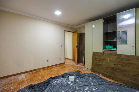 Quarto 1 de casa à venda com 2 quartos, 250m² em Jardim Olinda, São Paulo