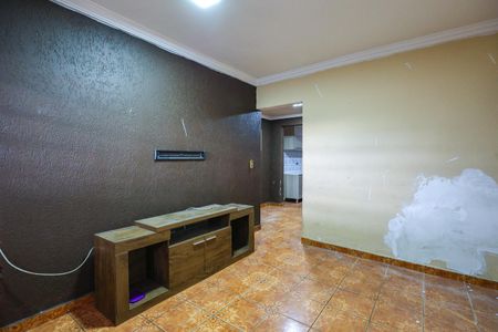 Sala de casa à venda com 2 quartos, 250m² em Jardim Olinda, São Paulo