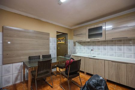 Casa à venda com 250m², 2 quartos e 2 vagas Casa à venda com 250m², 2 quartos e 2 vagasCozinha