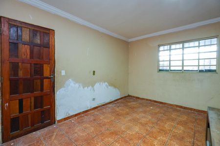 Sala de casa à venda com 2 quartos, 250m² em Jardim Olinda, São Paulo