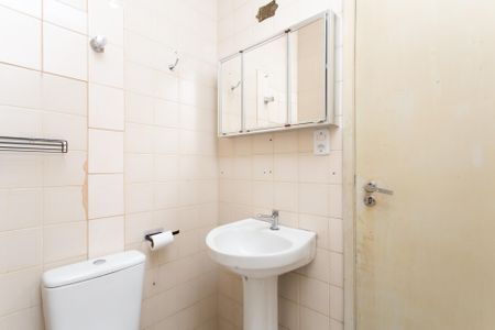 Casa à venda com 200m², 3 quartos e 1 vagaBanheiro 1 