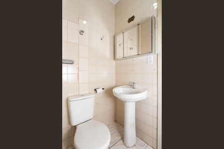 Casa à venda com 200m², 3 quartos e 1 vagaBanheiro 1 