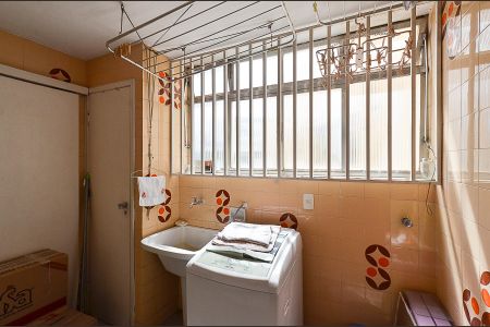 Apartamento à venda com 120m², 3 quartos e 1 vagaÁrea de Serviço