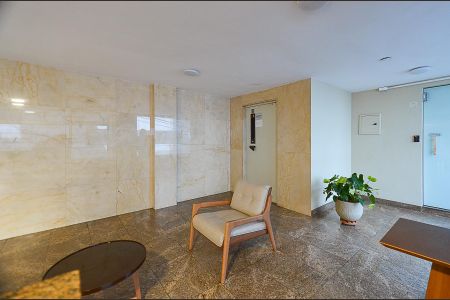 Apartamento à venda com 120m², 3 quartos e 1 vagaHall de entrada