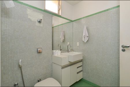 Apartamento à venda com 120m², 3 quartos e 1 vagaBanheiro Social