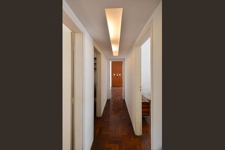 Apartamento à venda com 120m², 3 quartos e 1 vagaCorredor