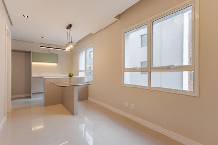 Sala de apartamento para alugar com 1 quarto, 40m² em Passo D’areia, Porto Alegre