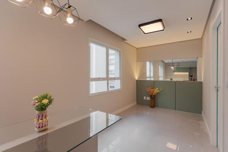 Sala de apartamento para alugar com 1 quarto, 40m² em Passo D’areia, Porto Alegre