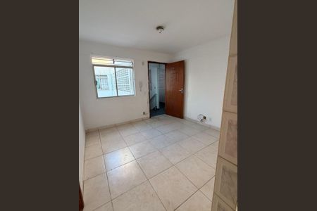 Apartamento para alugar com 52m², 2 quartos e 1 vagaSala