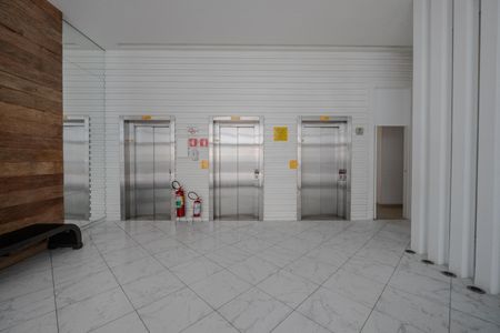 Apartamento à venda com 45m², 1 quarto e 1 vagaHall de entrada