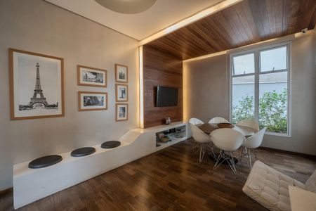 Apartamento à venda com 45m², 1 quarto e 1 vagaÁrea comum