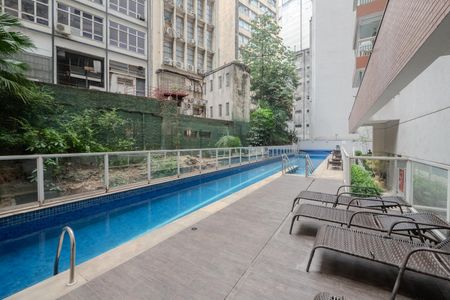 Apartamento à venda com 45m², 1 quarto e 1 vagaÁrea comum - Piscina