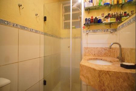 Apartamento à venda com 49m², 1 quarto e 1 vagaBanheiro Corredor