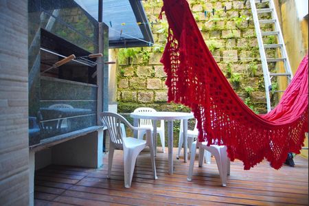 Varanda de apartamento à venda com 1 quarto, 49m² em Petrópolis, Porto Alegre