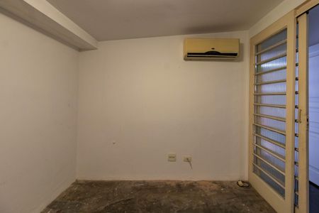 Casa à venda com 432m², 5 quartos e 4 vagasEscritório
