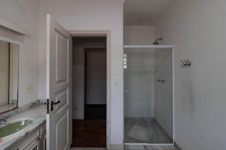 Casa à venda com 432m², 5 quartos e 4 vagasBanheiro