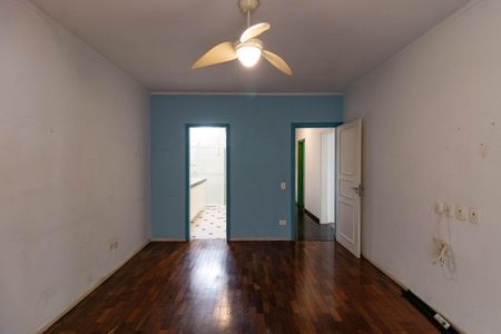Casa à venda com 432m², 5 quartos e 4 vagasSuíte 1