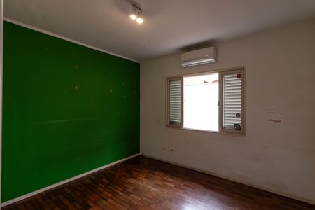 Casa à venda com 432m², 5 quartos e 4 vagasQuarto 1